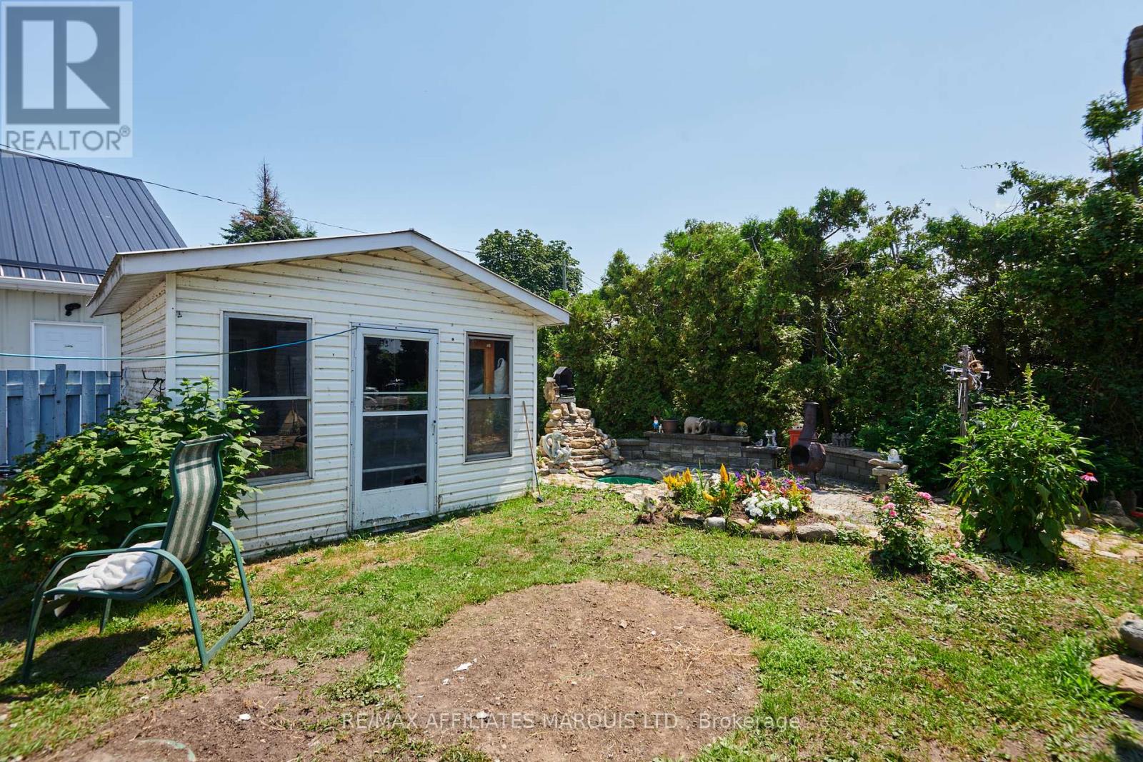 6923 Salem Lane