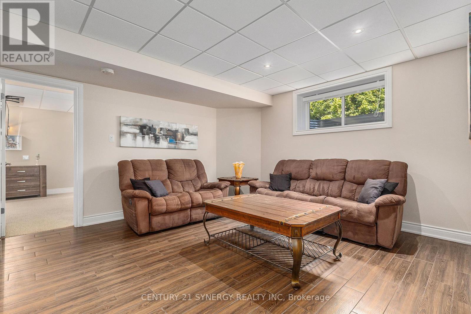 2365 Stoney Lane