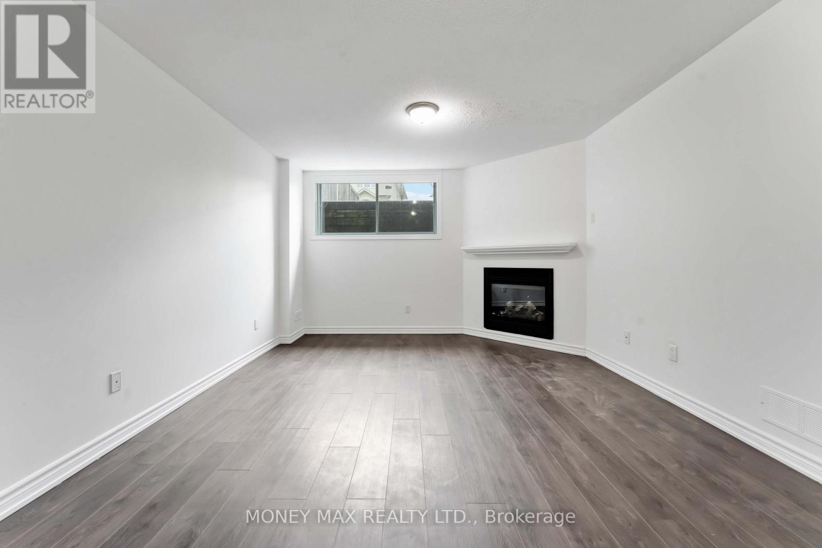 163 Garrity Crescent