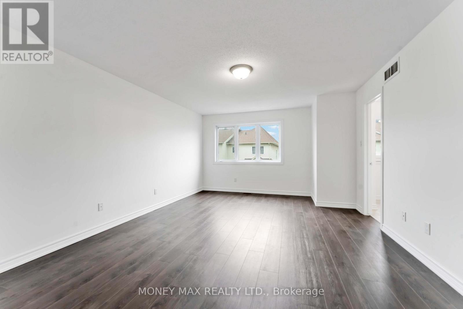 163 Garrity Crescent