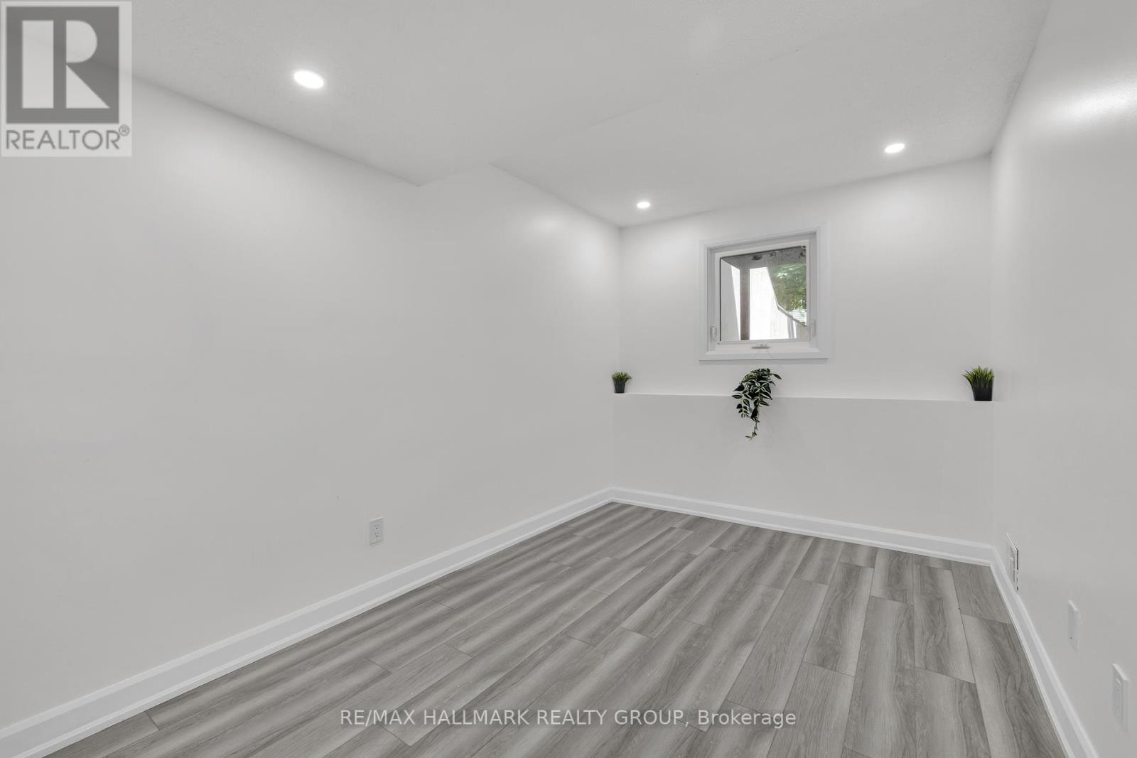 213 Booth Street