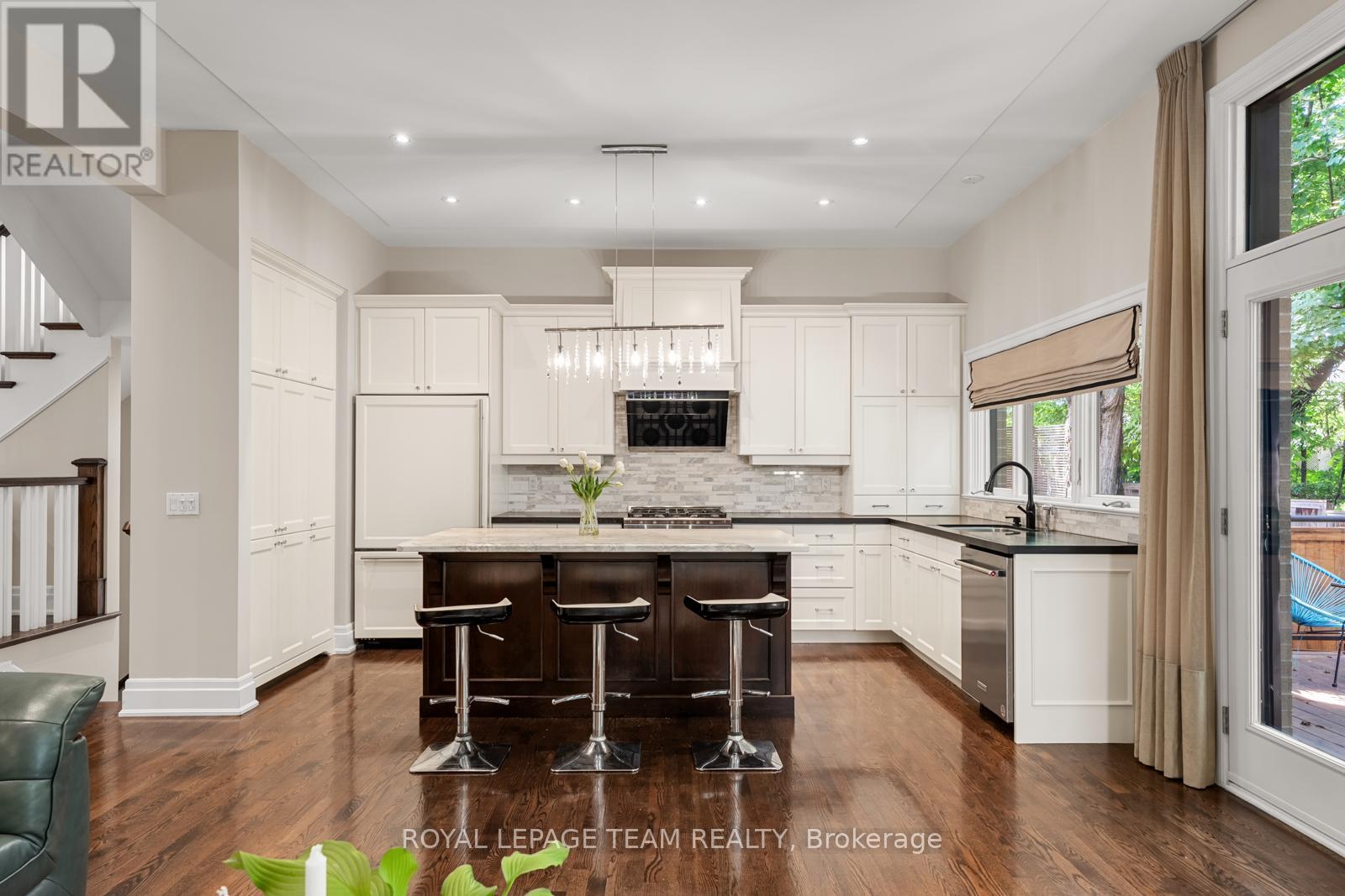 103 Black Maple Private
