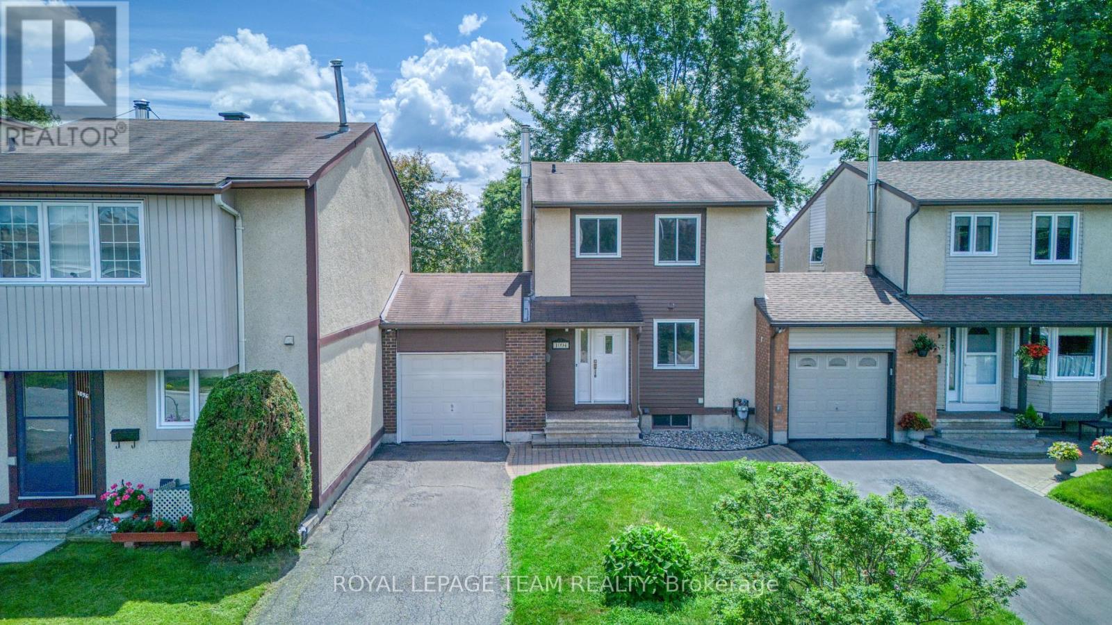1094 Grenoble Crescent