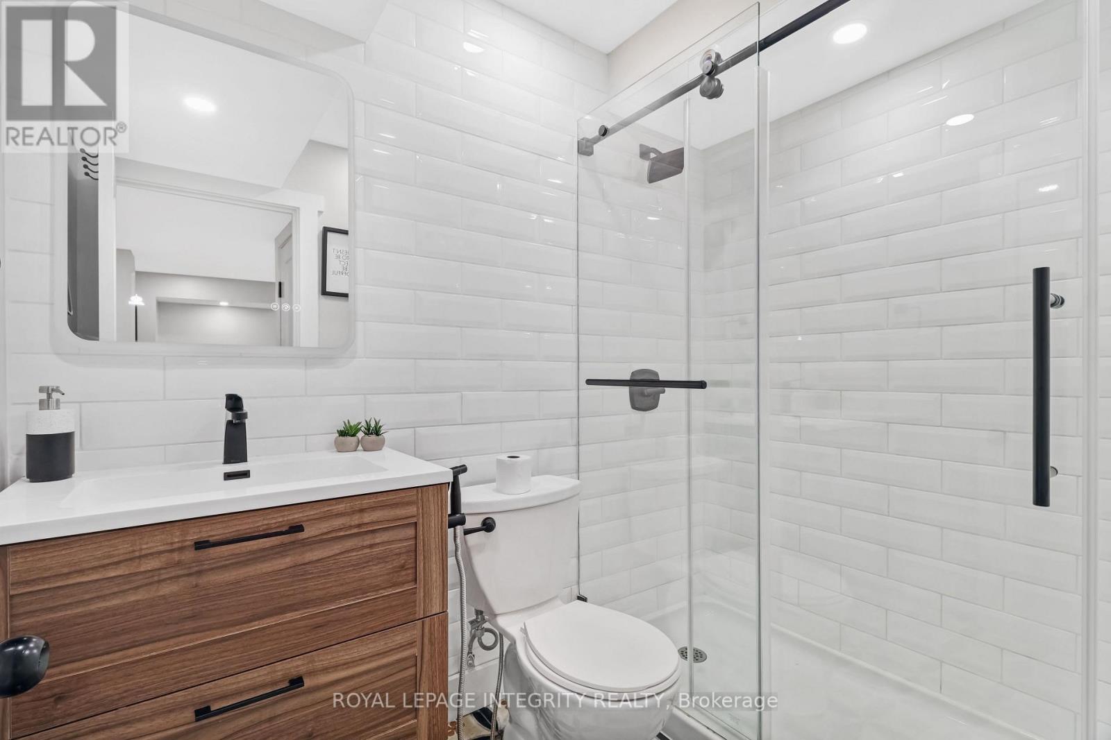 173 Lamplighters Drive