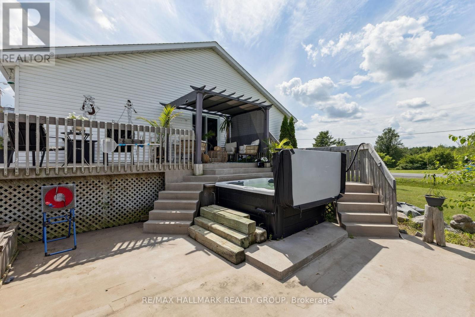 585 Blue Corner Road