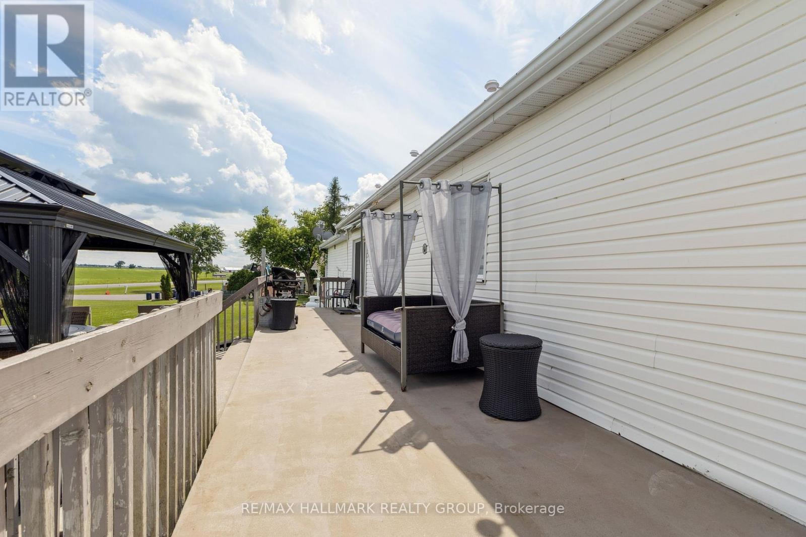 585 Blue Corner Road