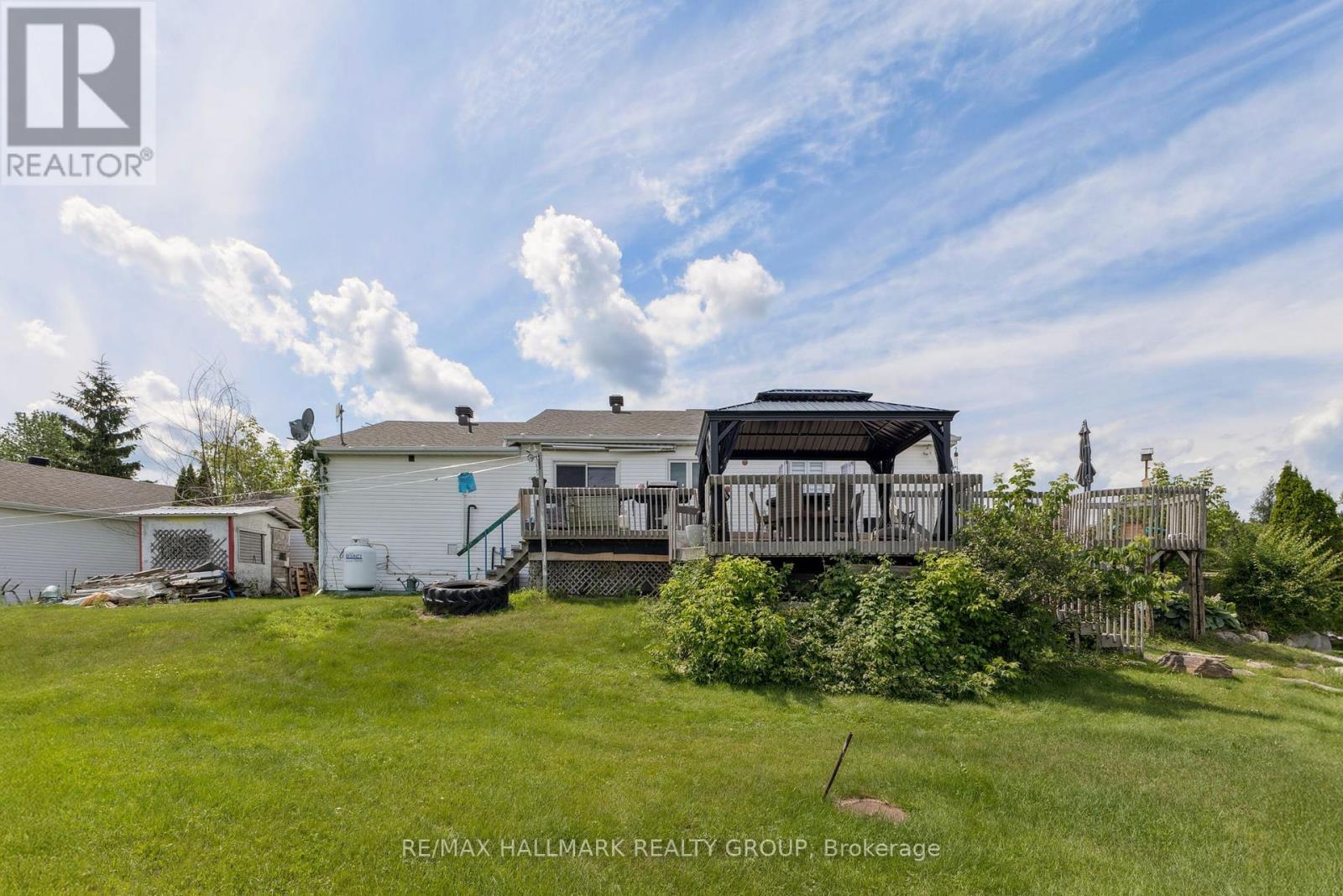 585 Blue Corner Road