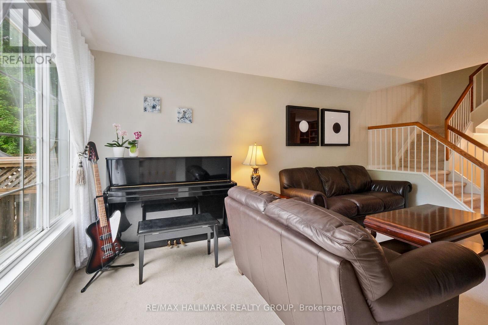 15 Mcpeake Place