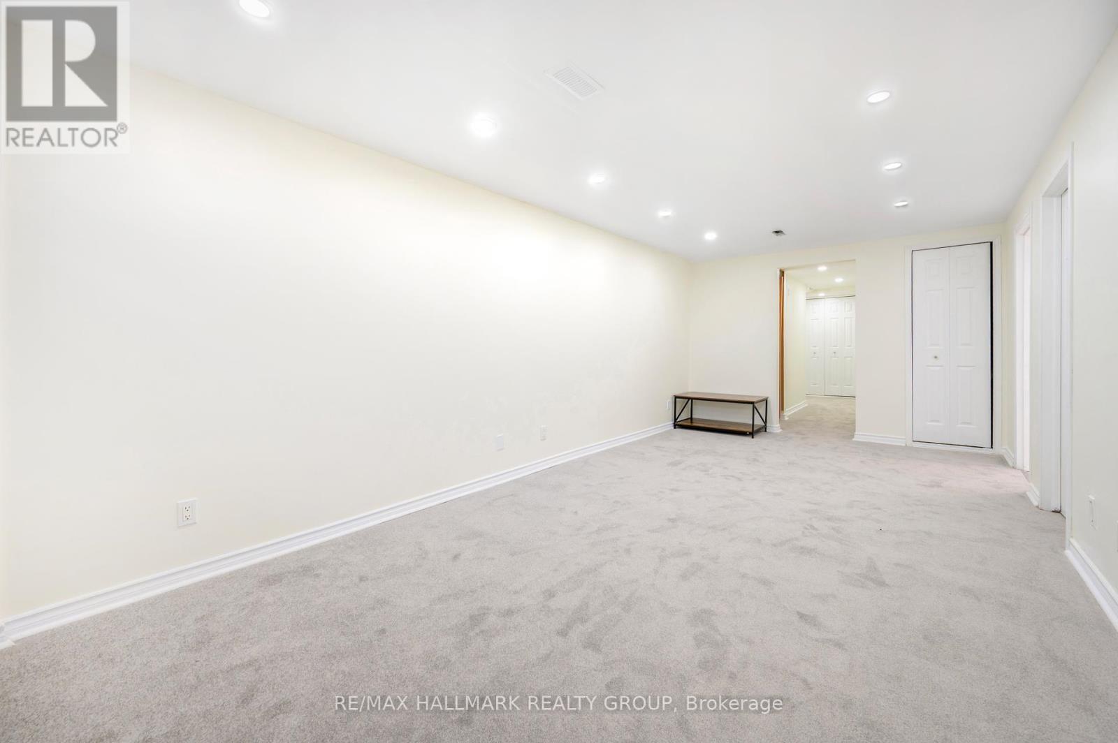 73 Palmadeo Drive