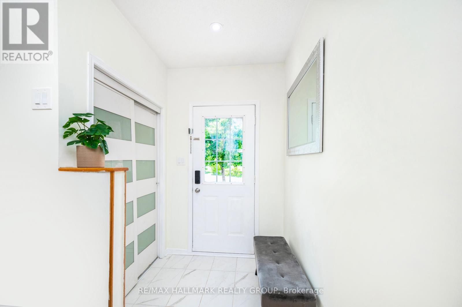 73 Palmadeo Drive