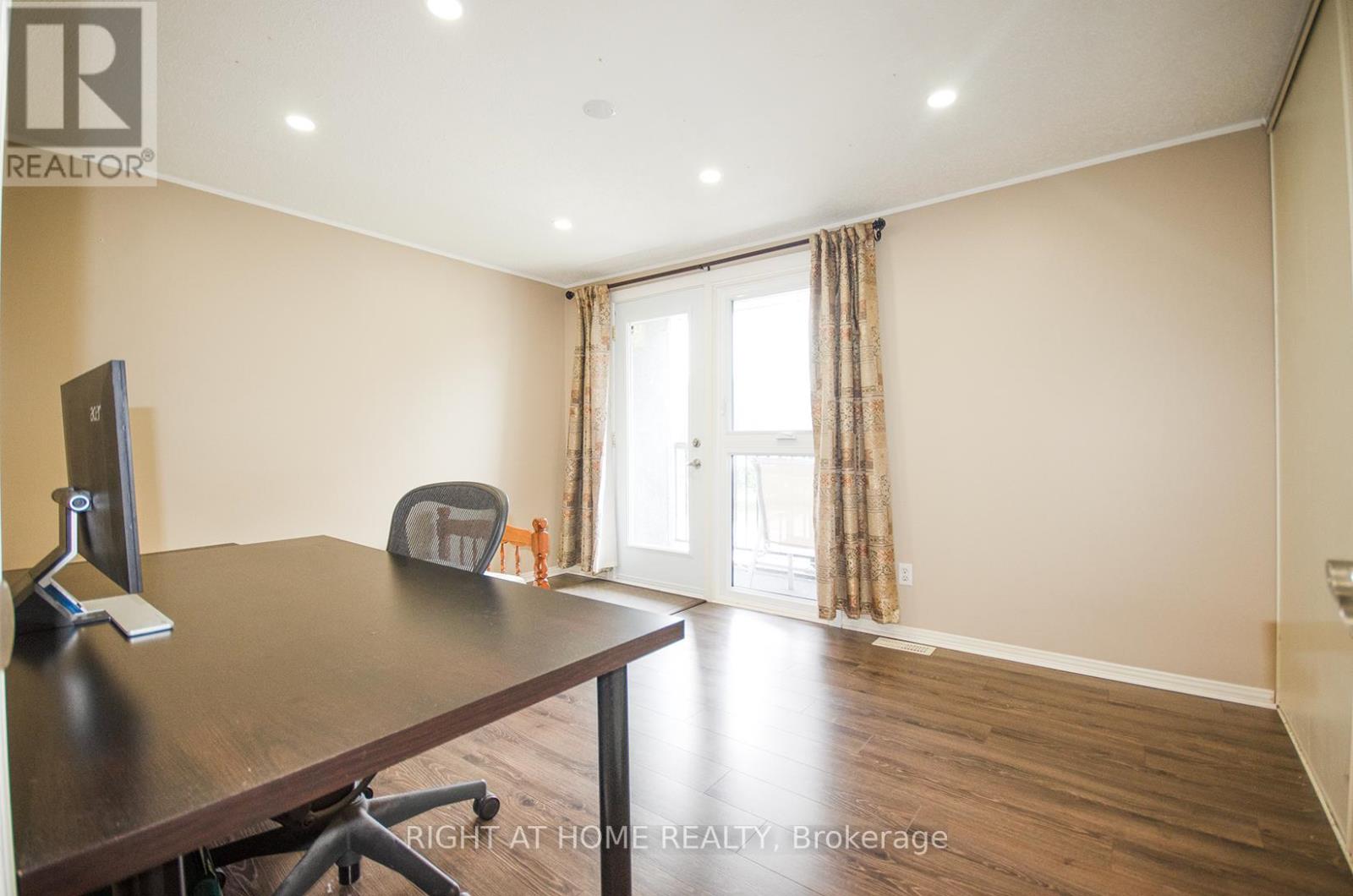 35 Tybalt Crescent