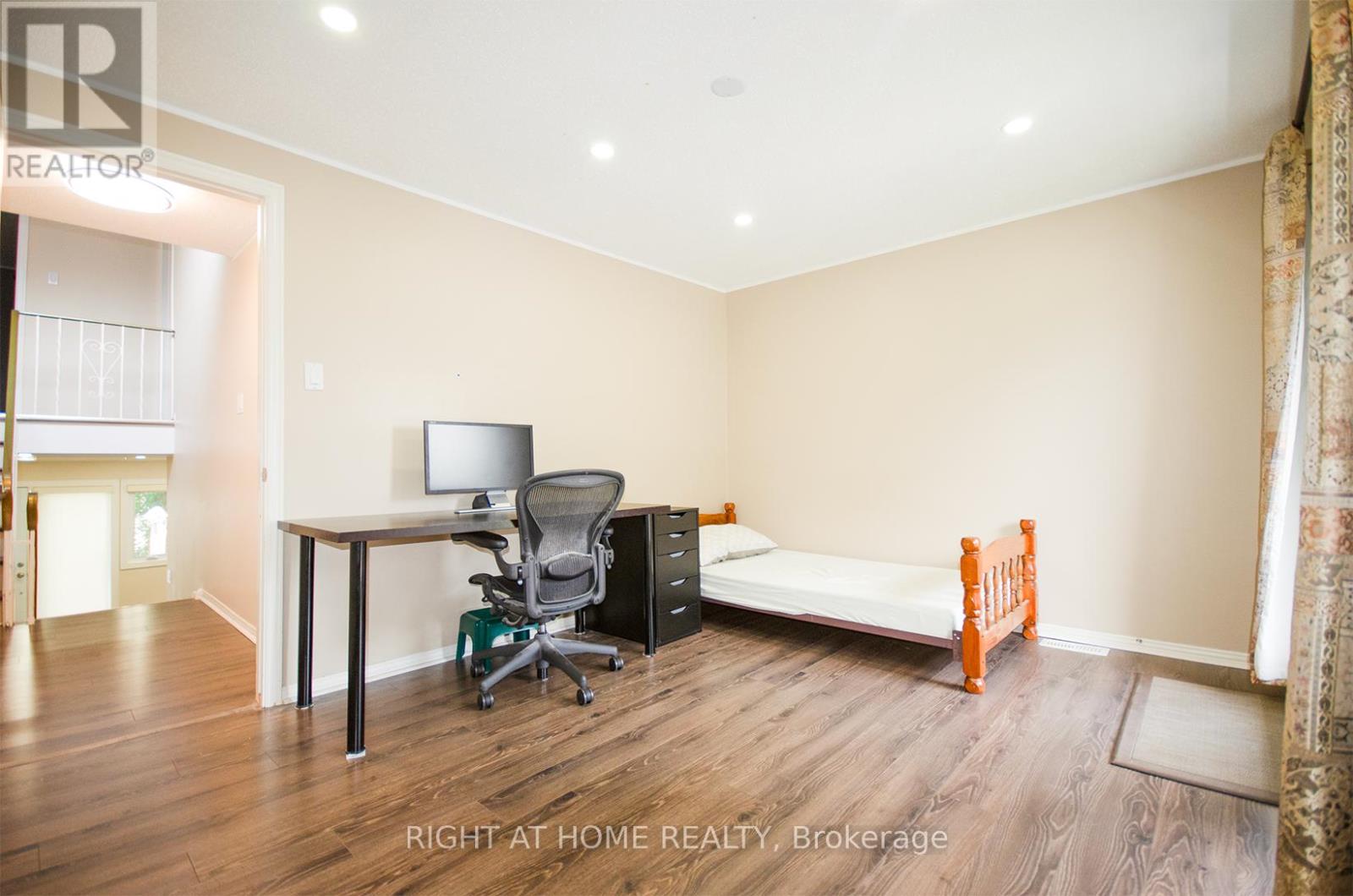 35 Tybalt Crescent