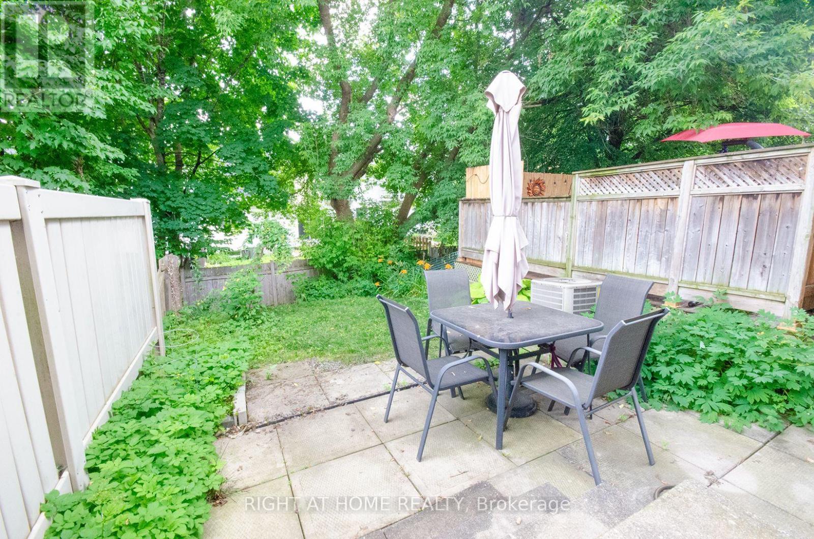 35 Tybalt Crescent
