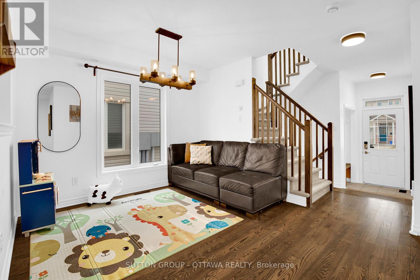3123 Burritts Rapids Place