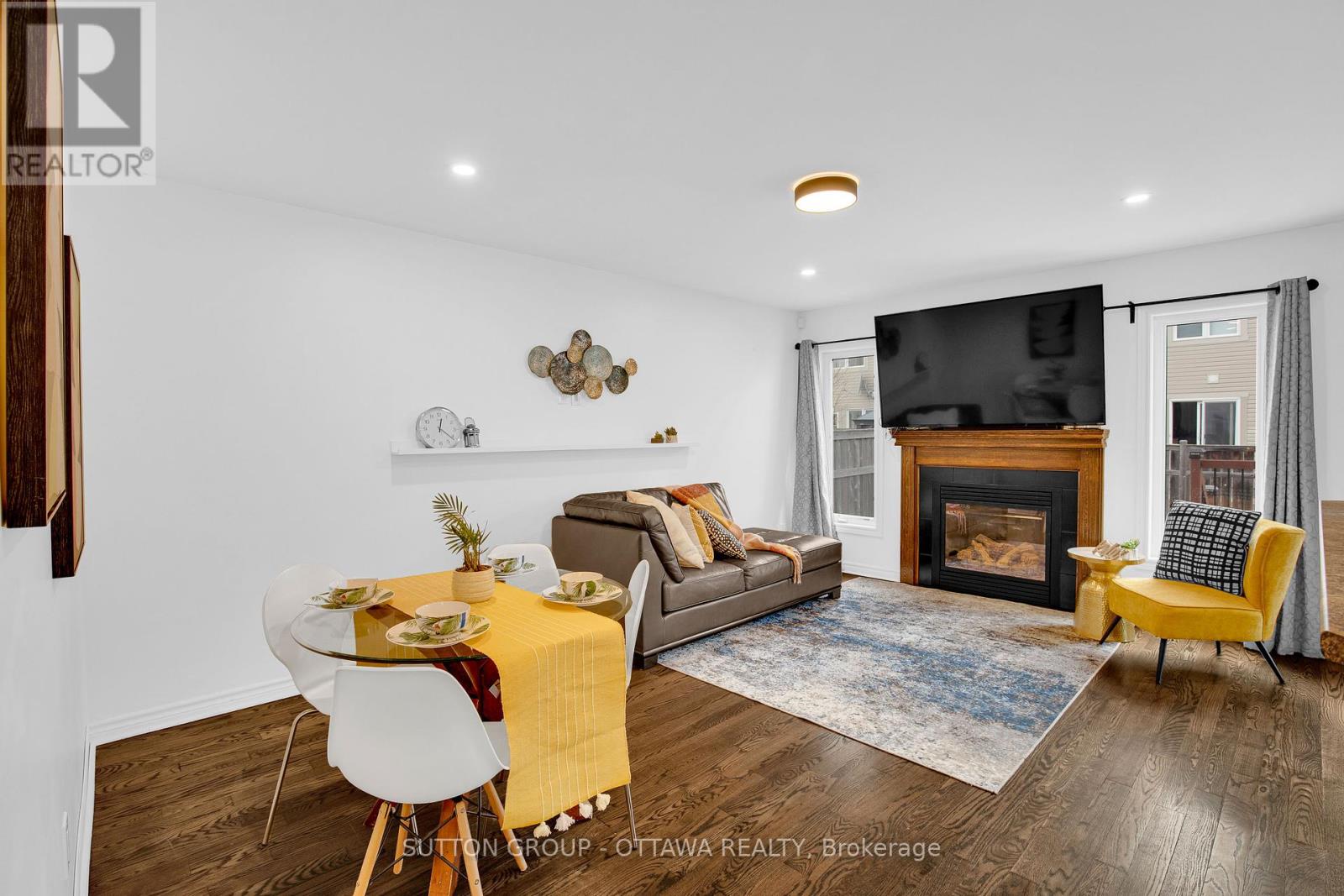3123 Burritts Rapids Place