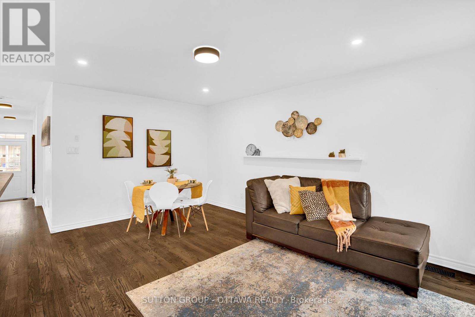 3123 Burritts Rapids Place