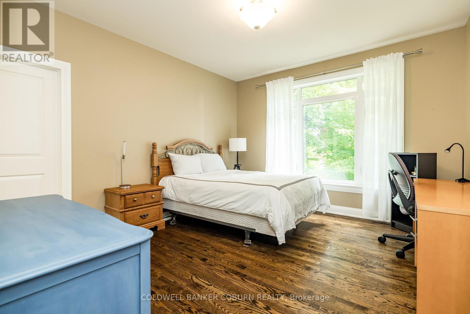 515 West Lake Circle