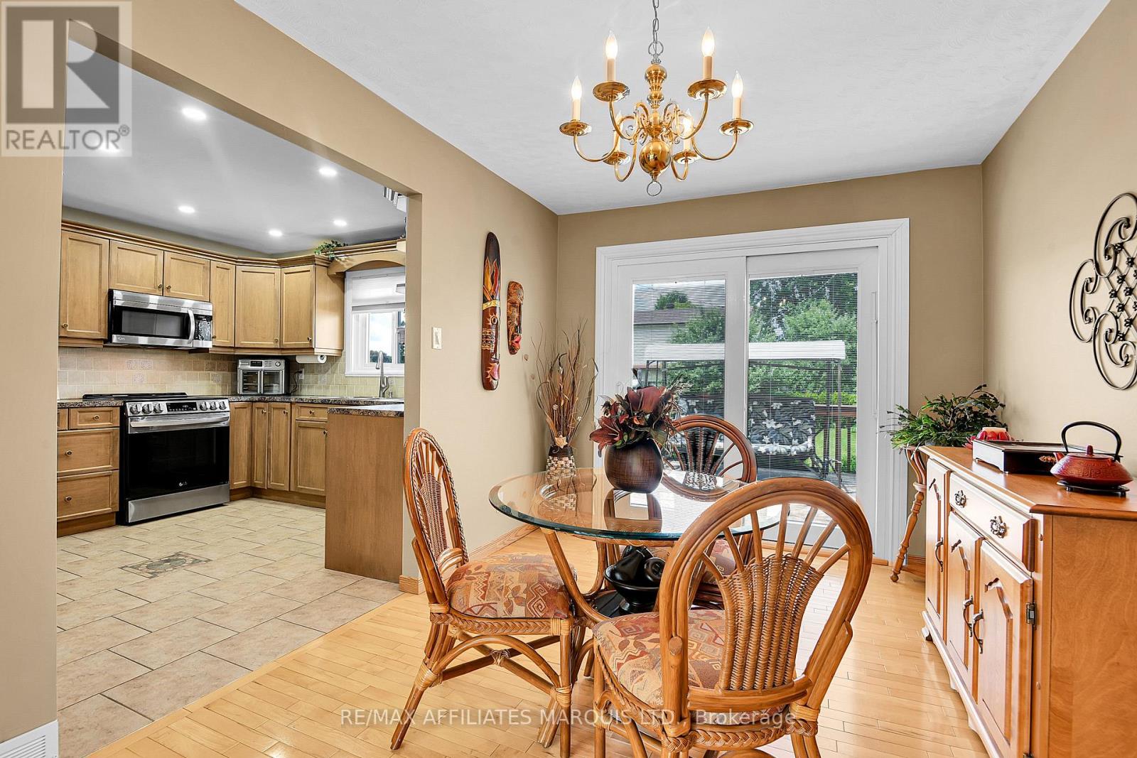 11 Ault Drive