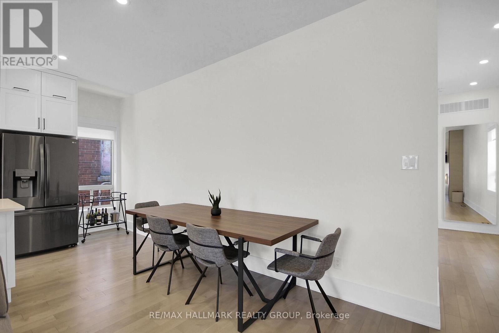 128 - 126-128 Prescott Street