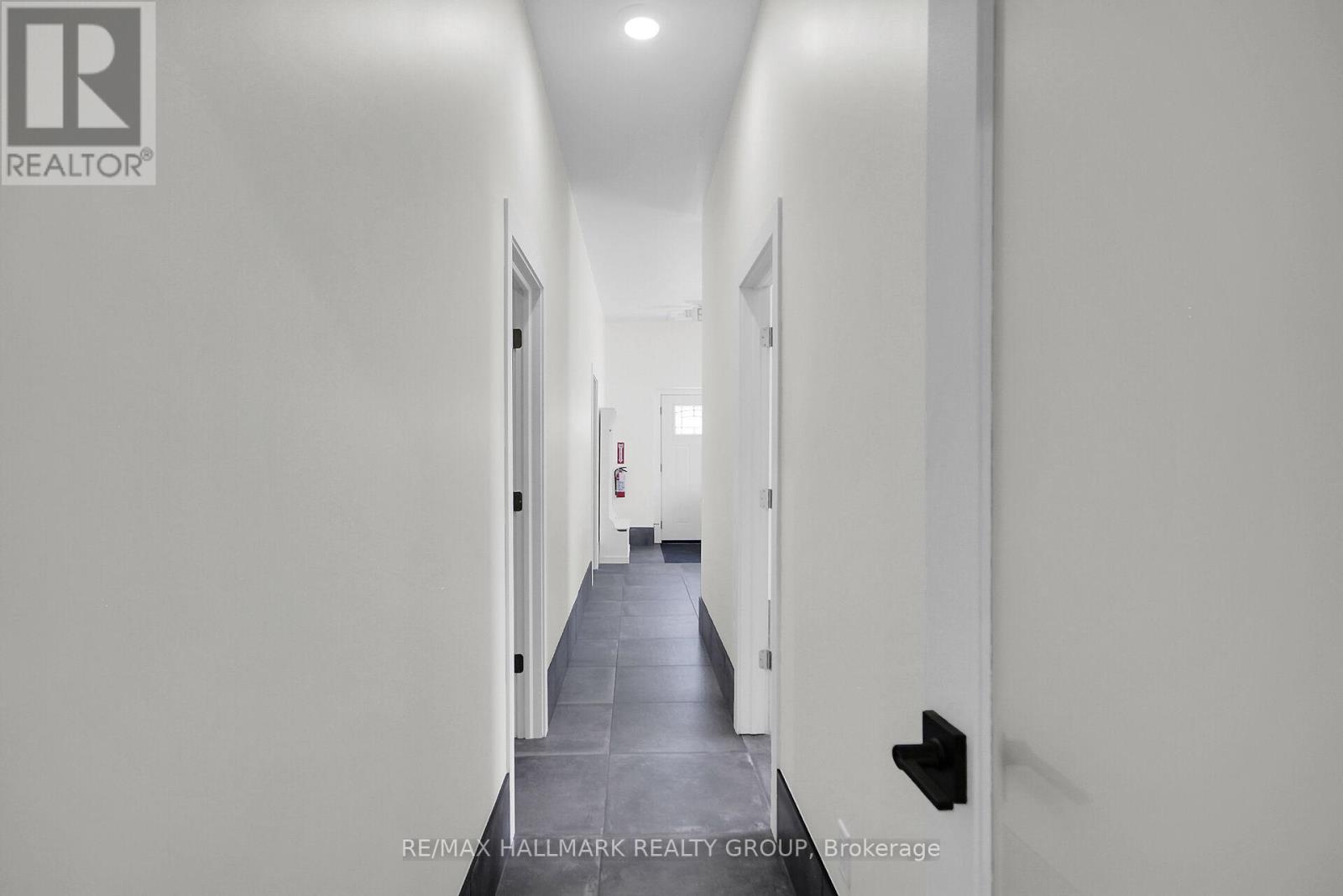 128 - 126-128 Prescott Street