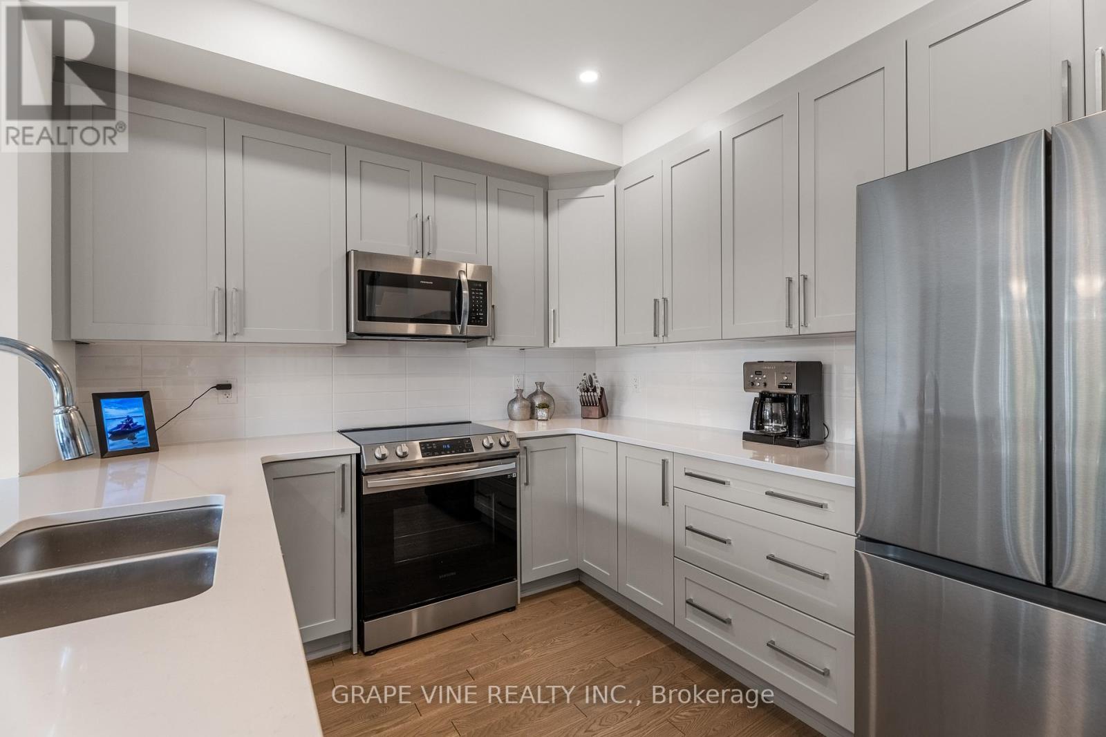 148 Attwell Private