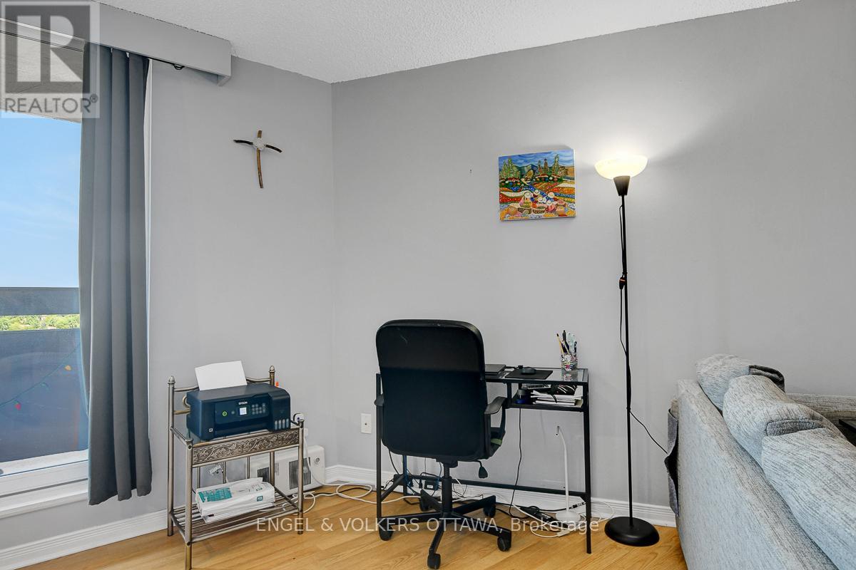1506 - 2000 Jasmine Crescent