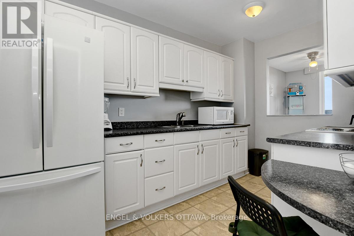 1506 - 2000 Jasmine Crescent