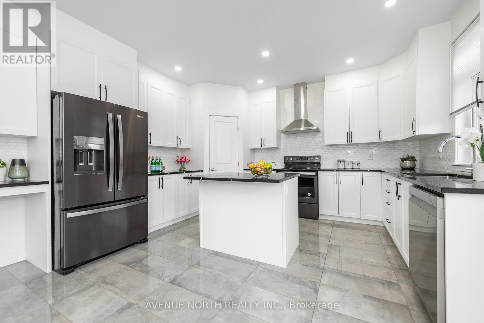 219 Zinnia Way