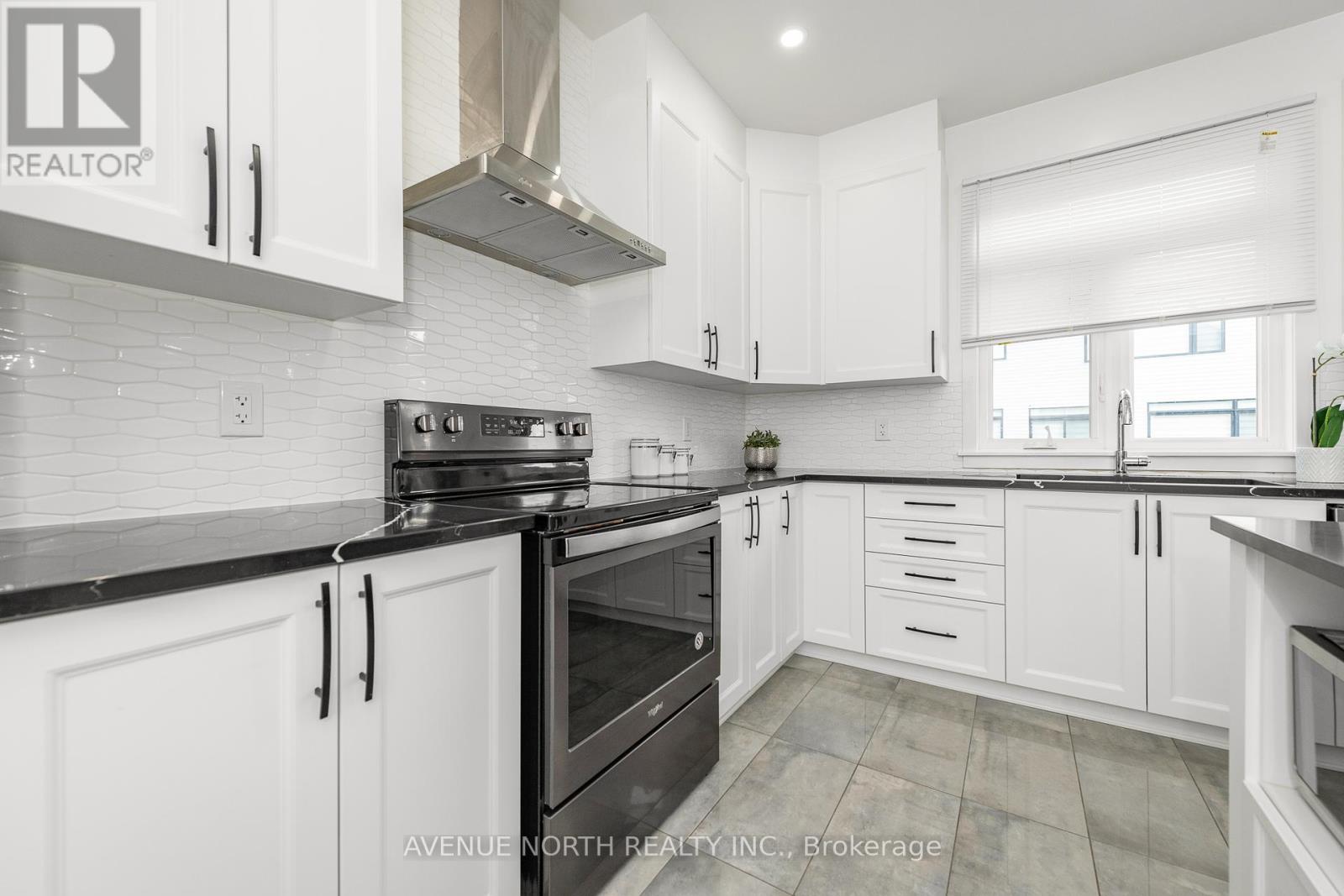 219 Zinnia Way