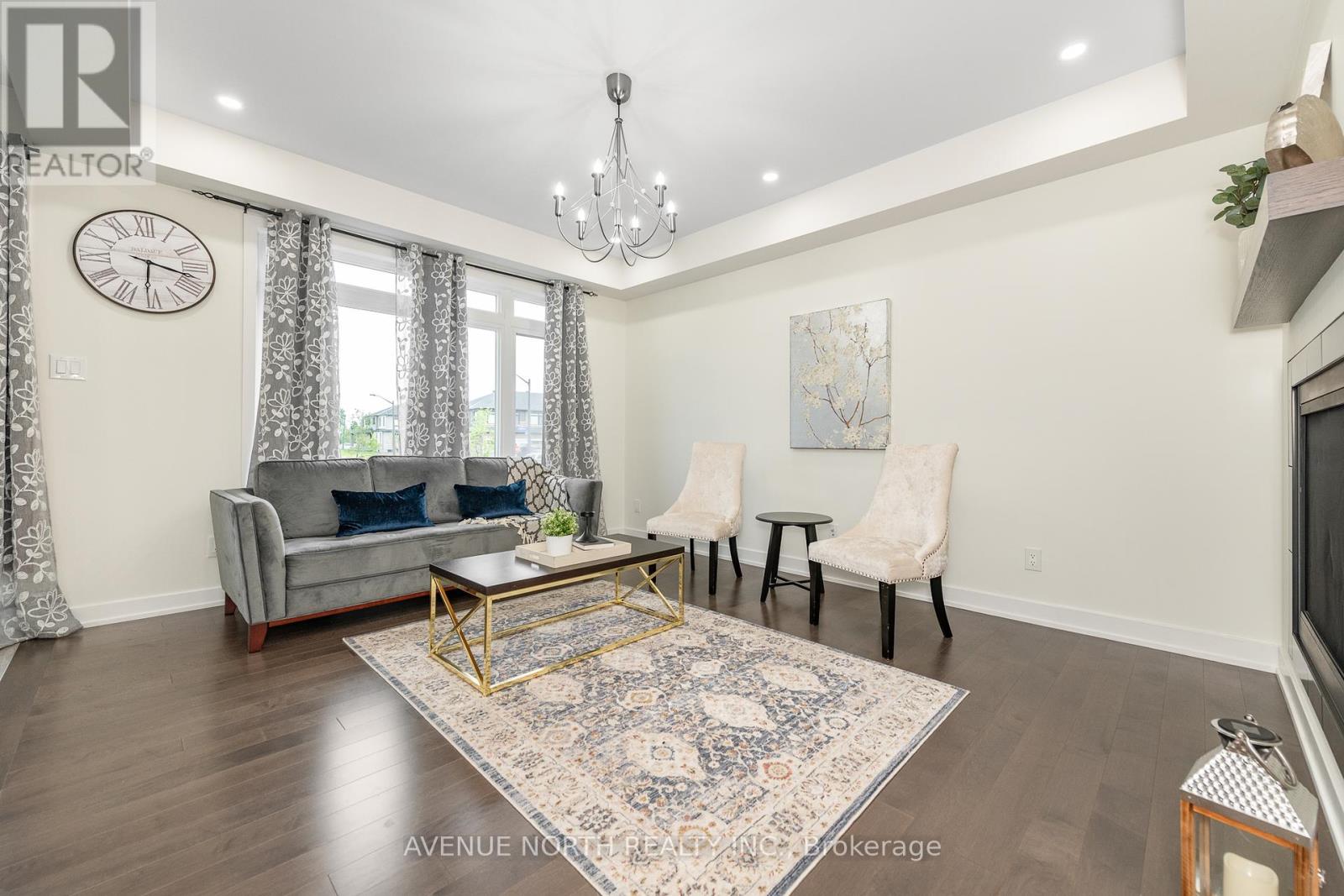 219 Zinnia Way
