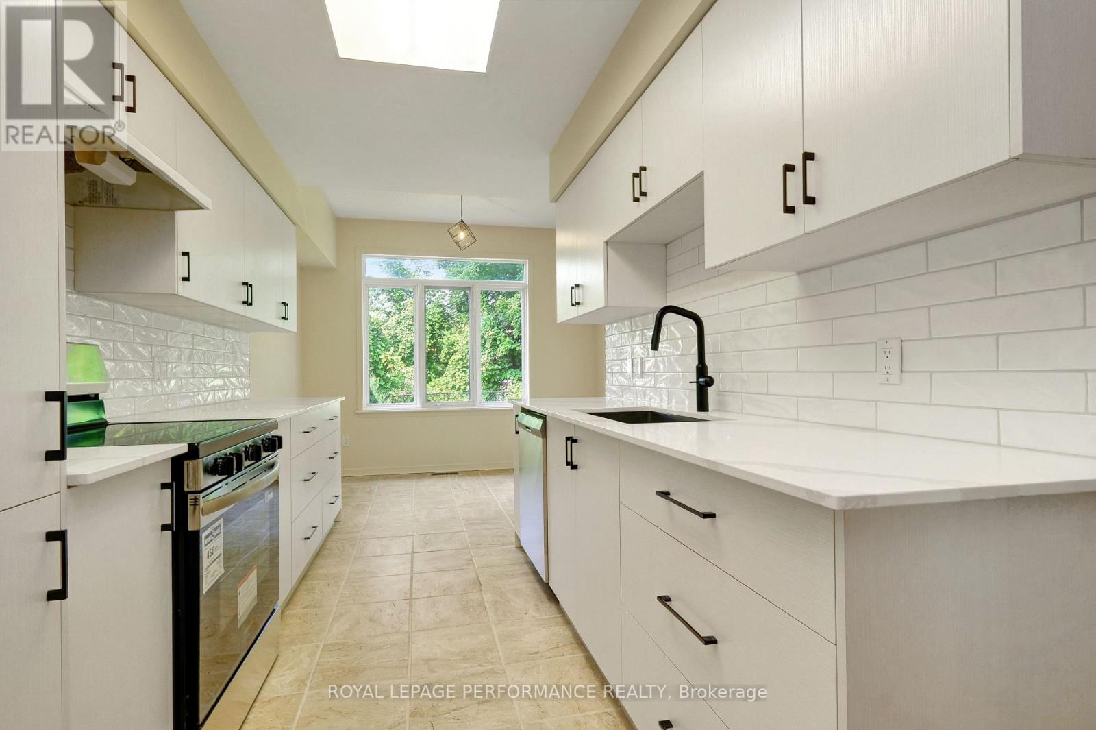 107 Margrave Avenue