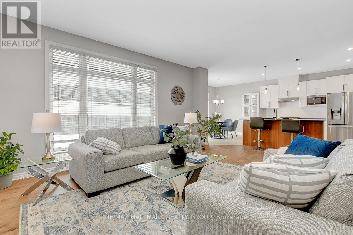 594 Baie Des Castors Street