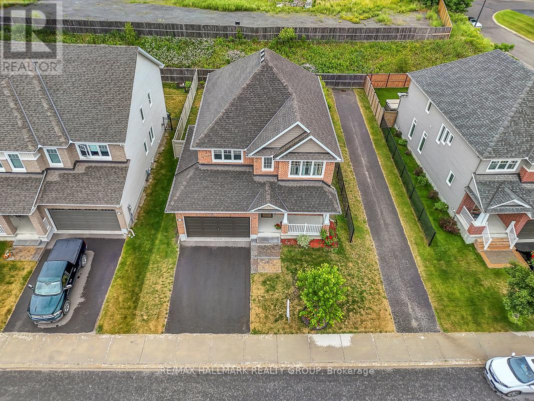 594 Baie Des Castors Street