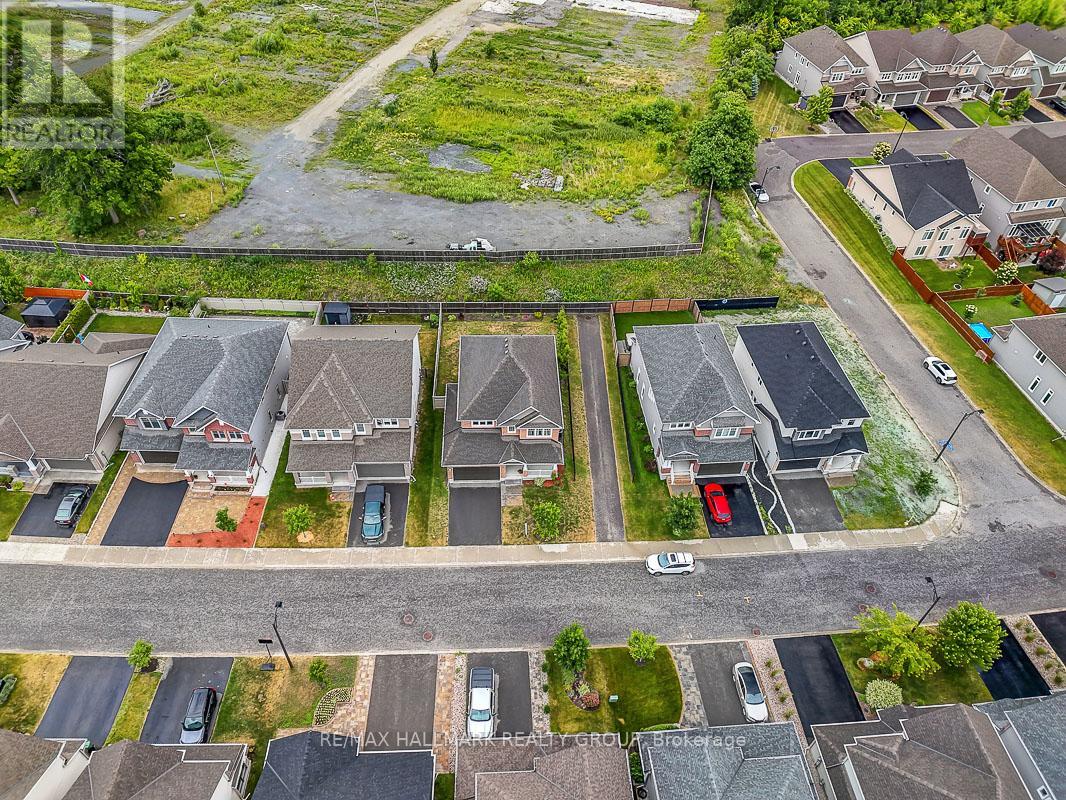 594 Baie Des Castors Street