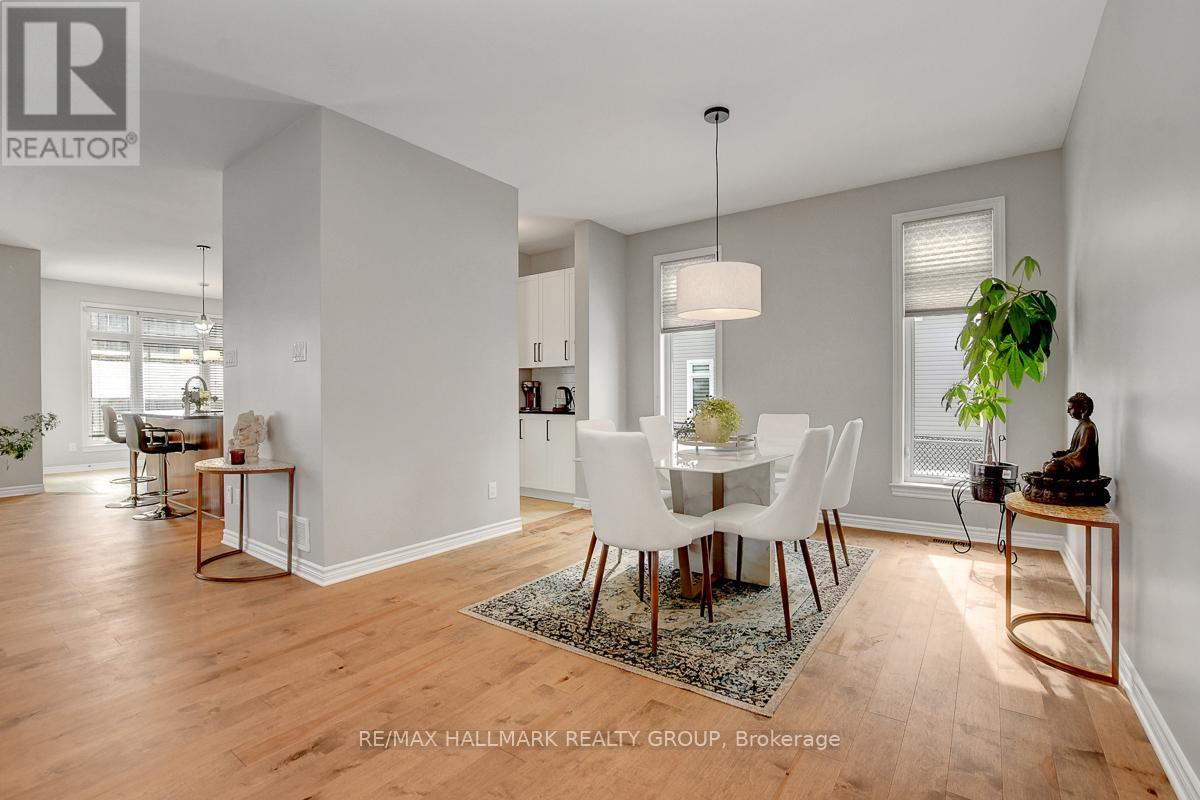594 Baie Des Castors Street
