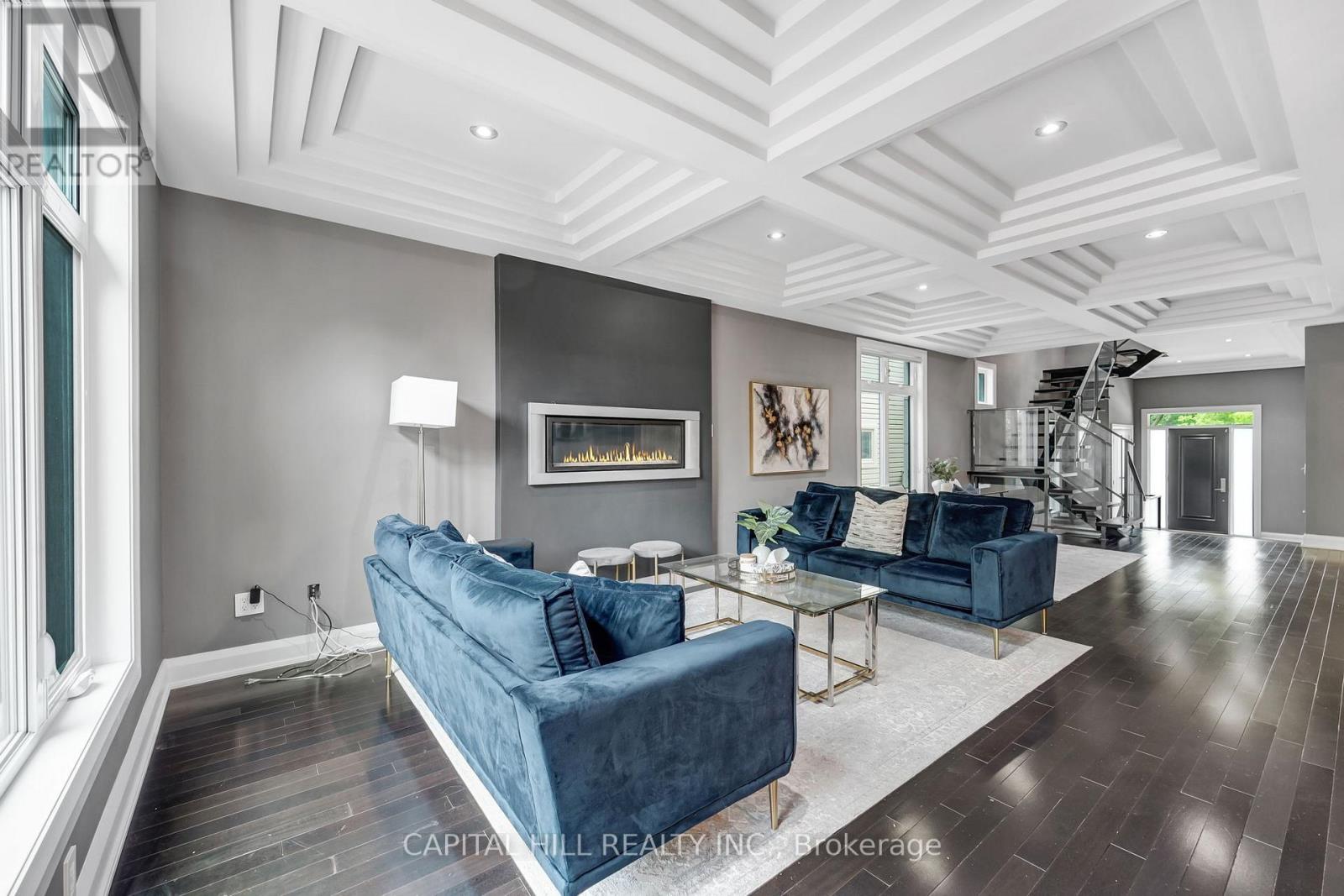 71 Eleanor Drive