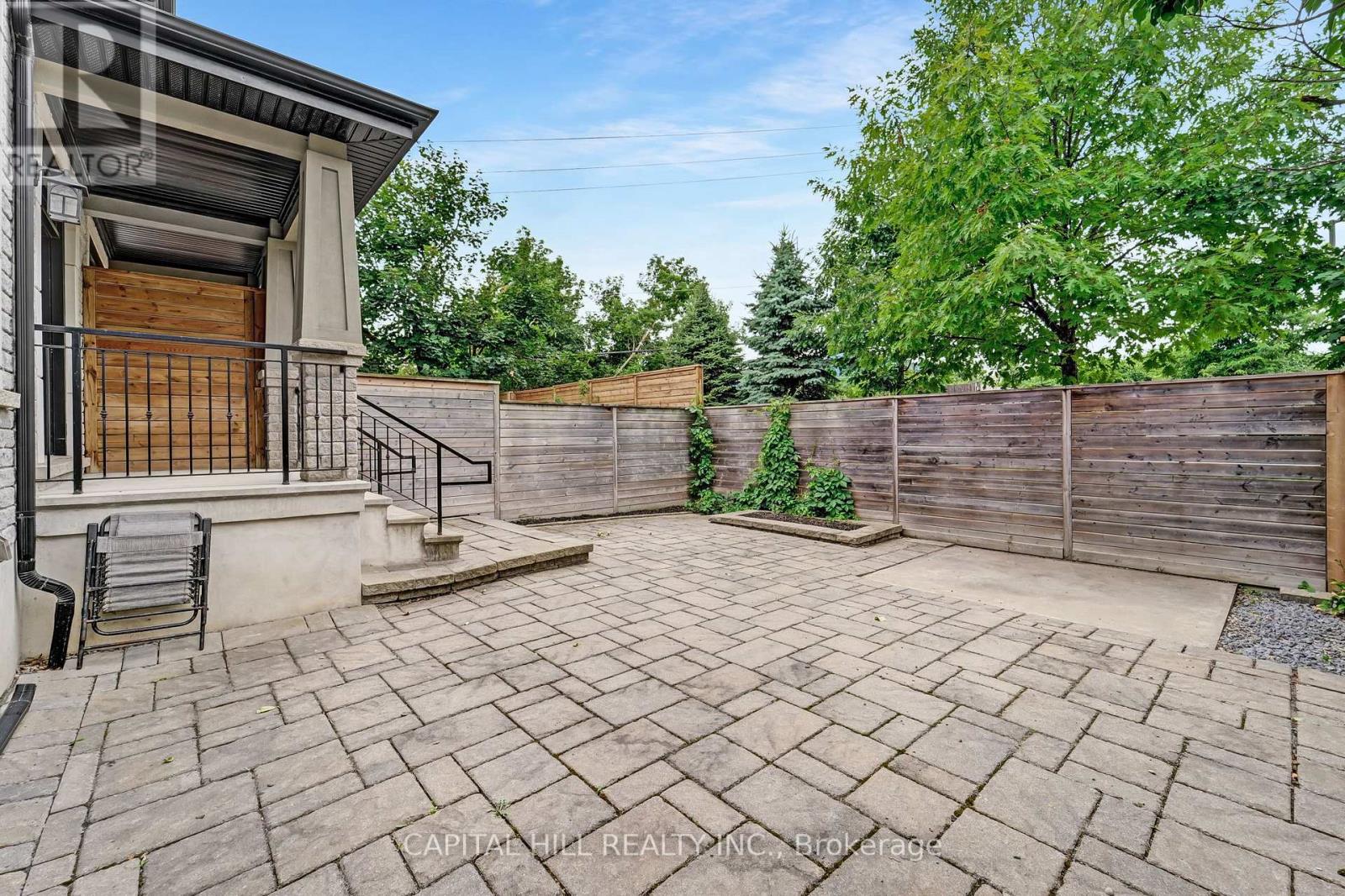 71 Eleanor Drive