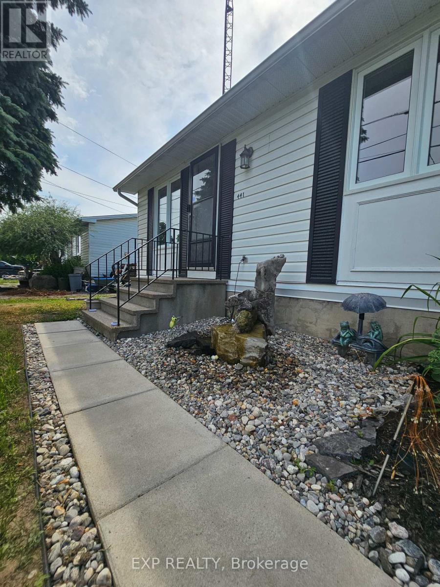 441 Queen Street