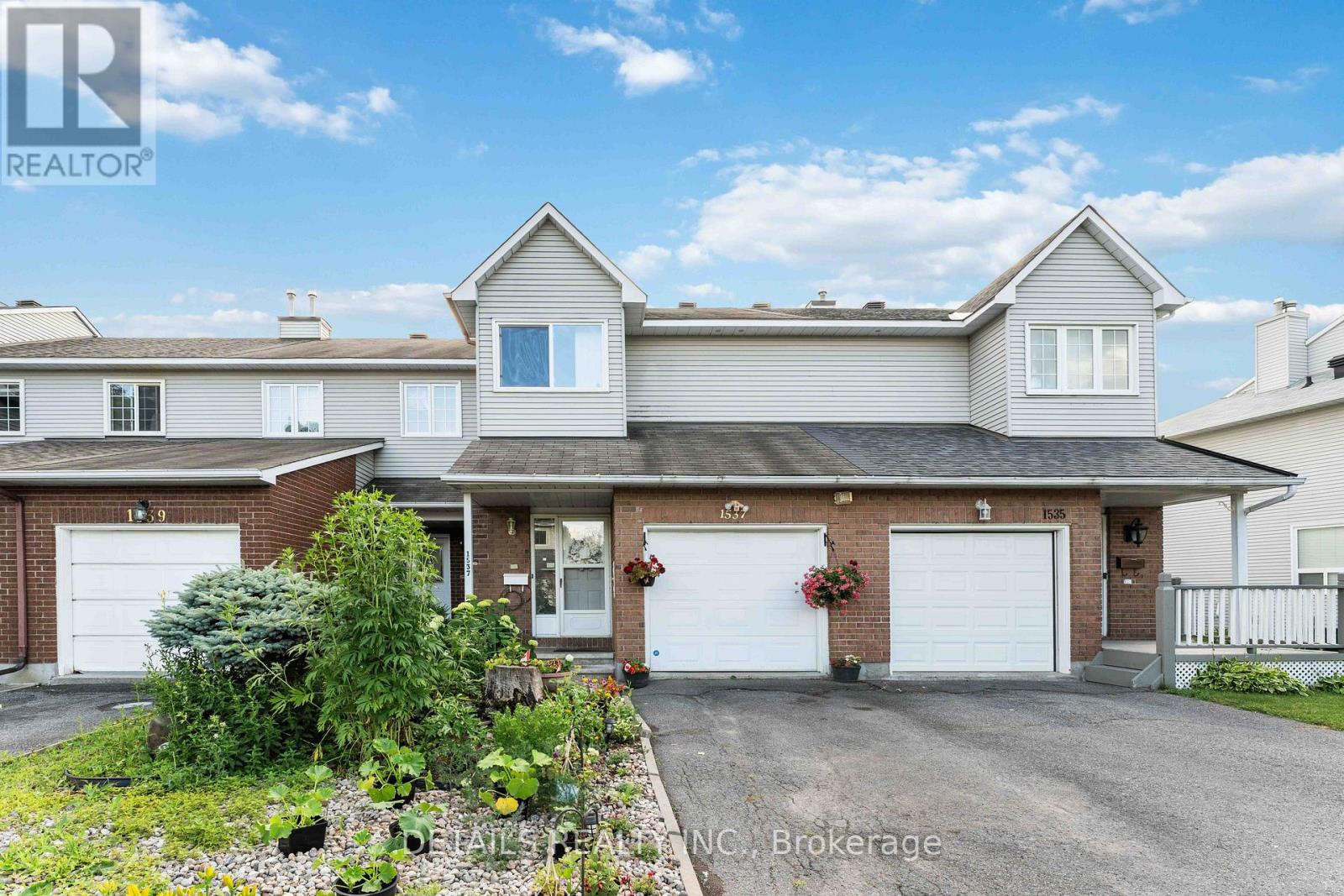 1537 Briarfield Crescent