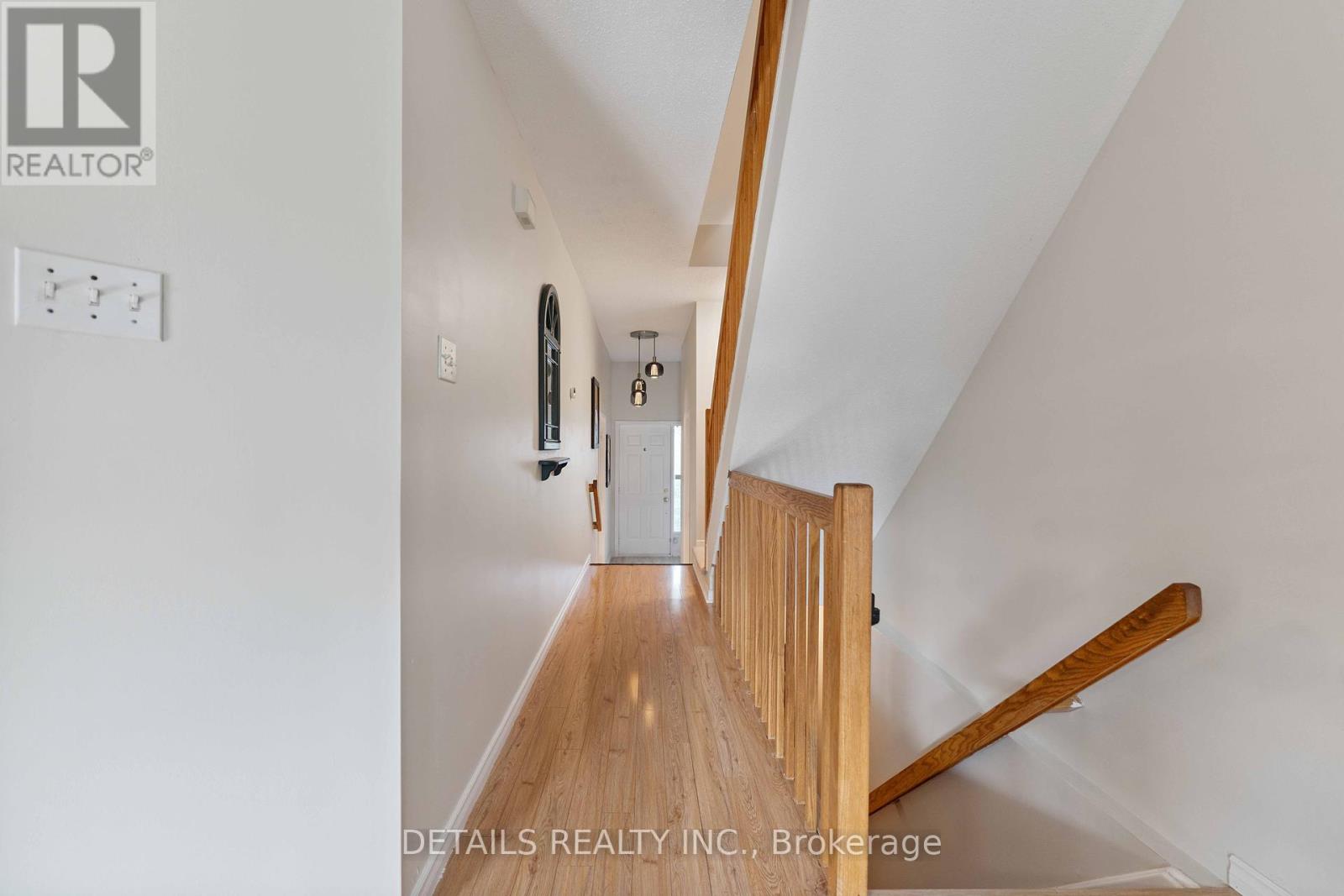 1537 Briarfield Crescent