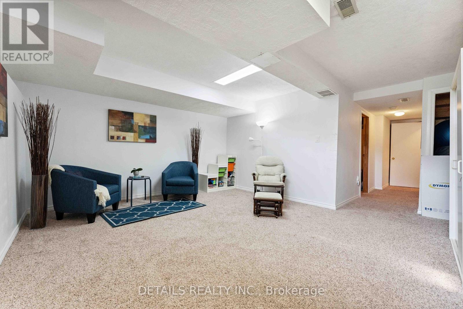 1537 Briarfield Crescent