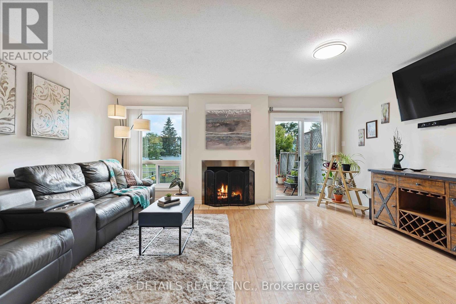 1537 Briarfield Crescent