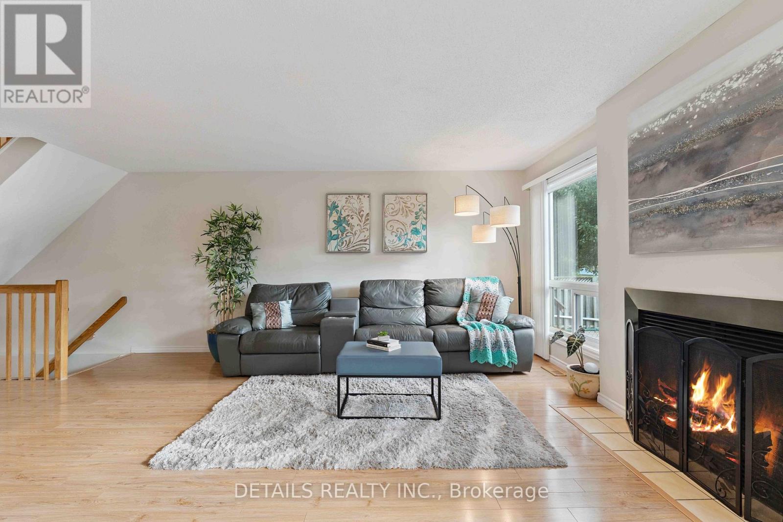 1537 Briarfield Crescent