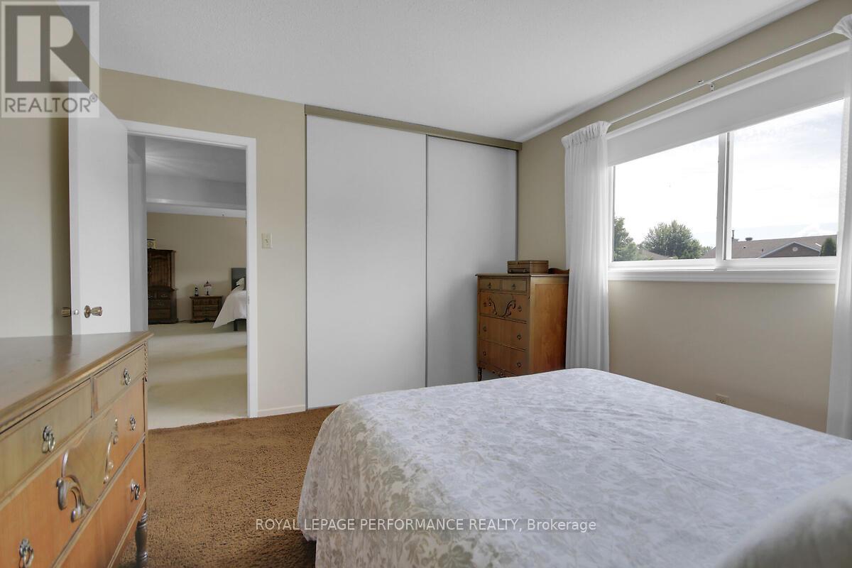 6343 Viseneau Drive