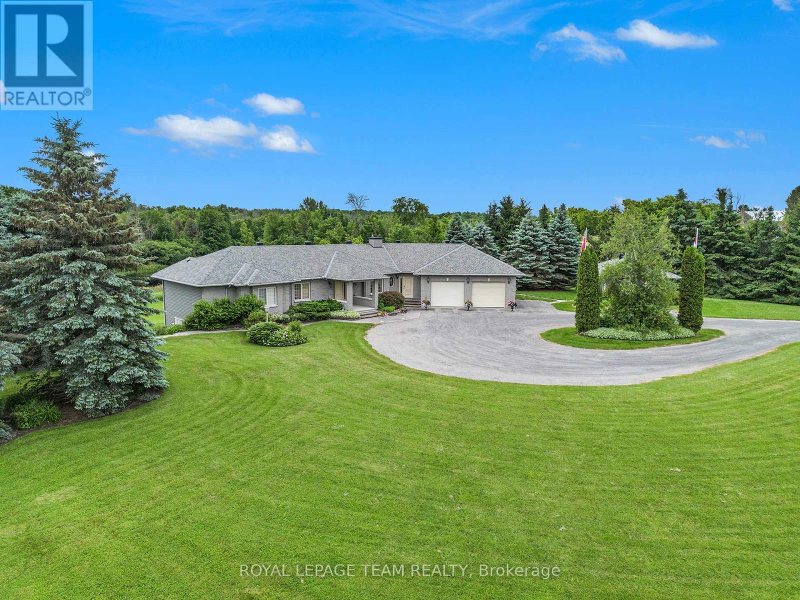 2124 Cty Rd 18 Road S
