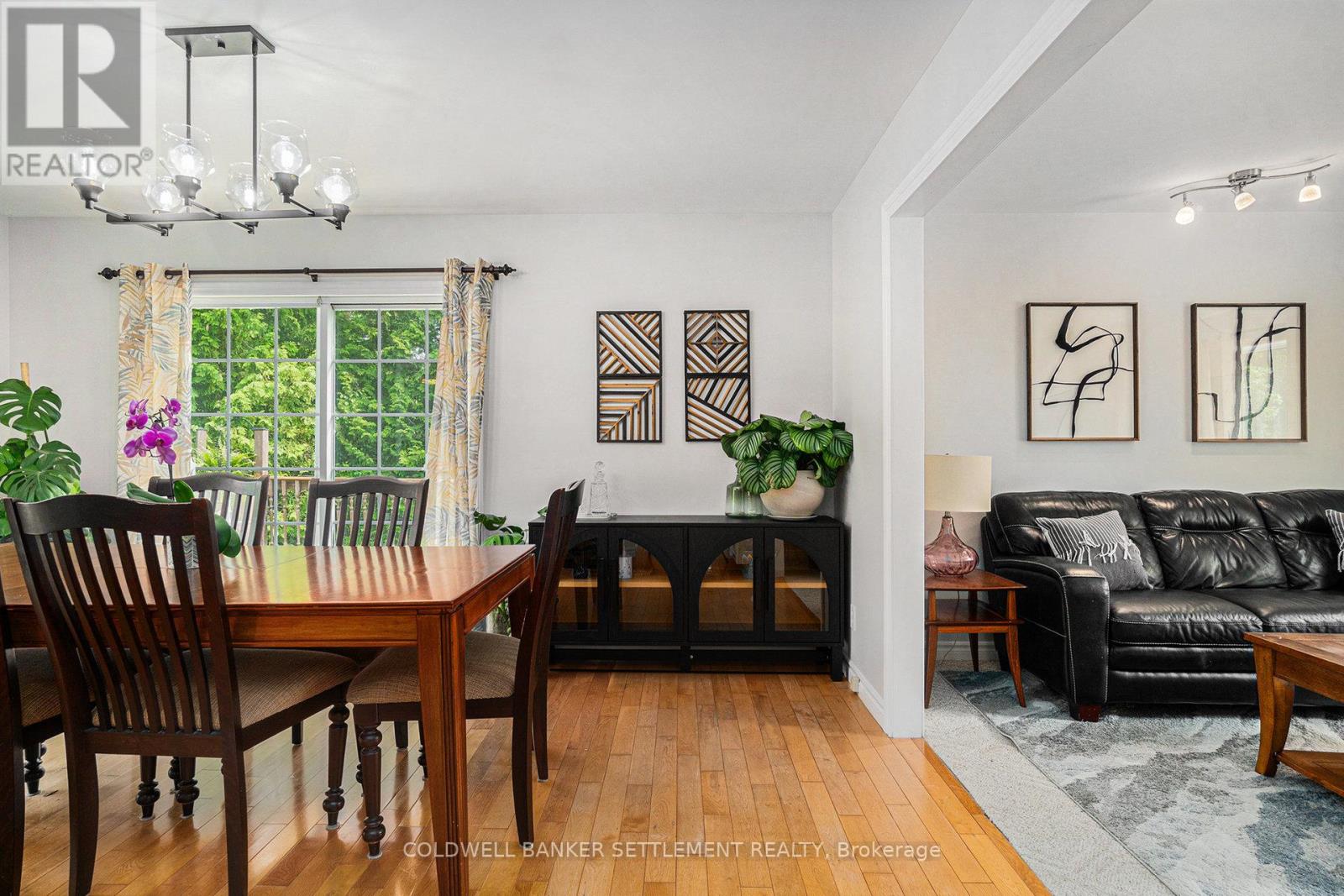 376 Churchill Road
