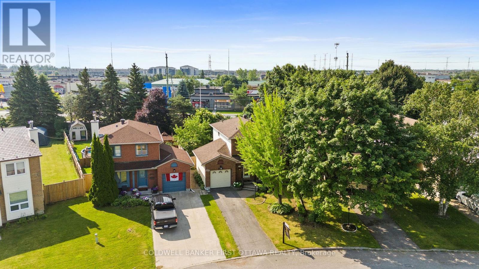 1883 Des Prairies Avenue
