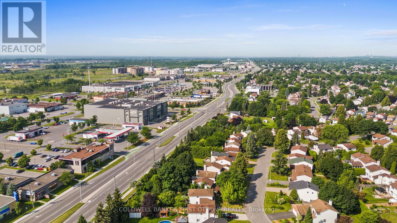 1883 Des Prairies Avenue