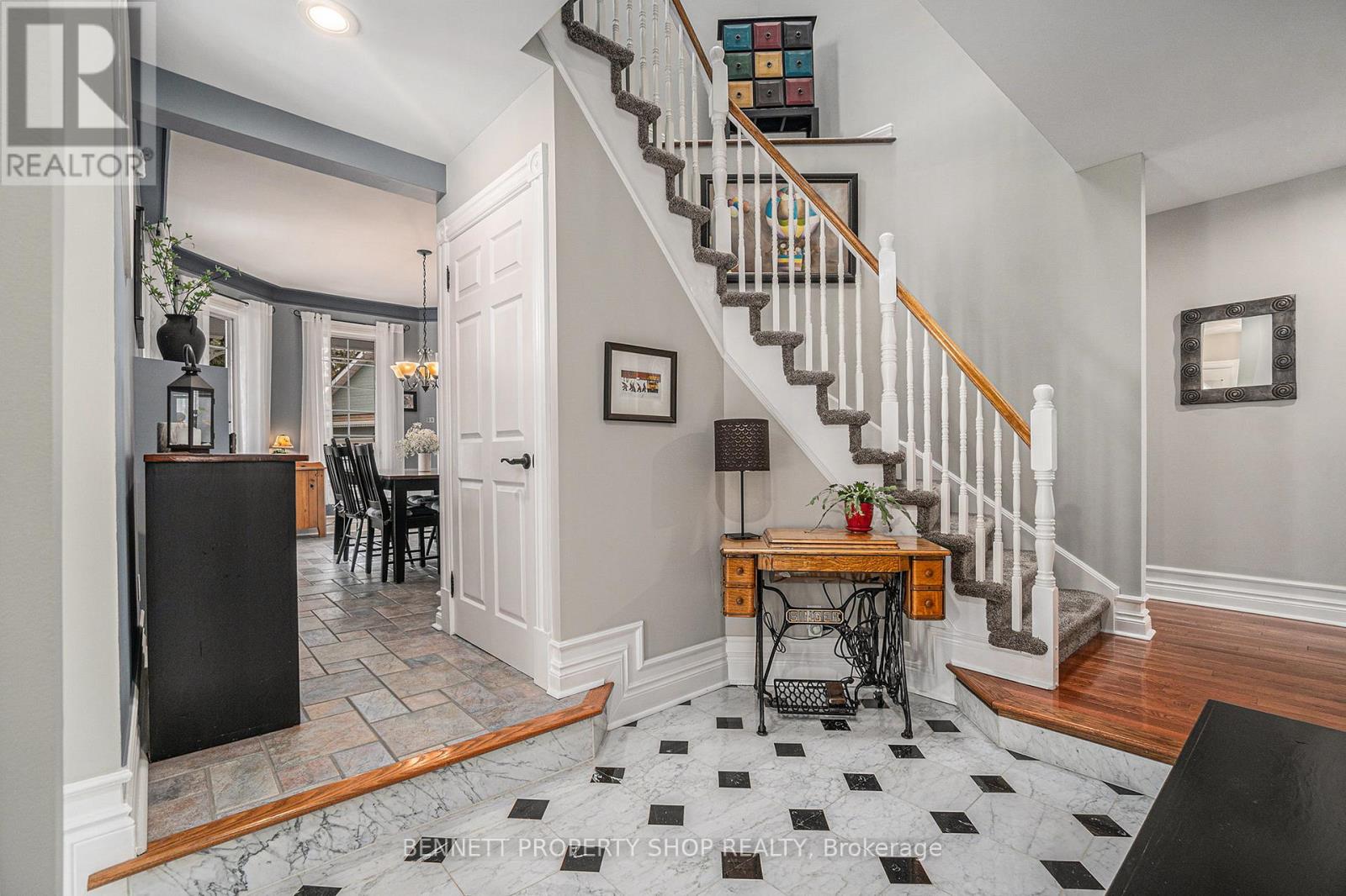 22 Ashwood Crescent