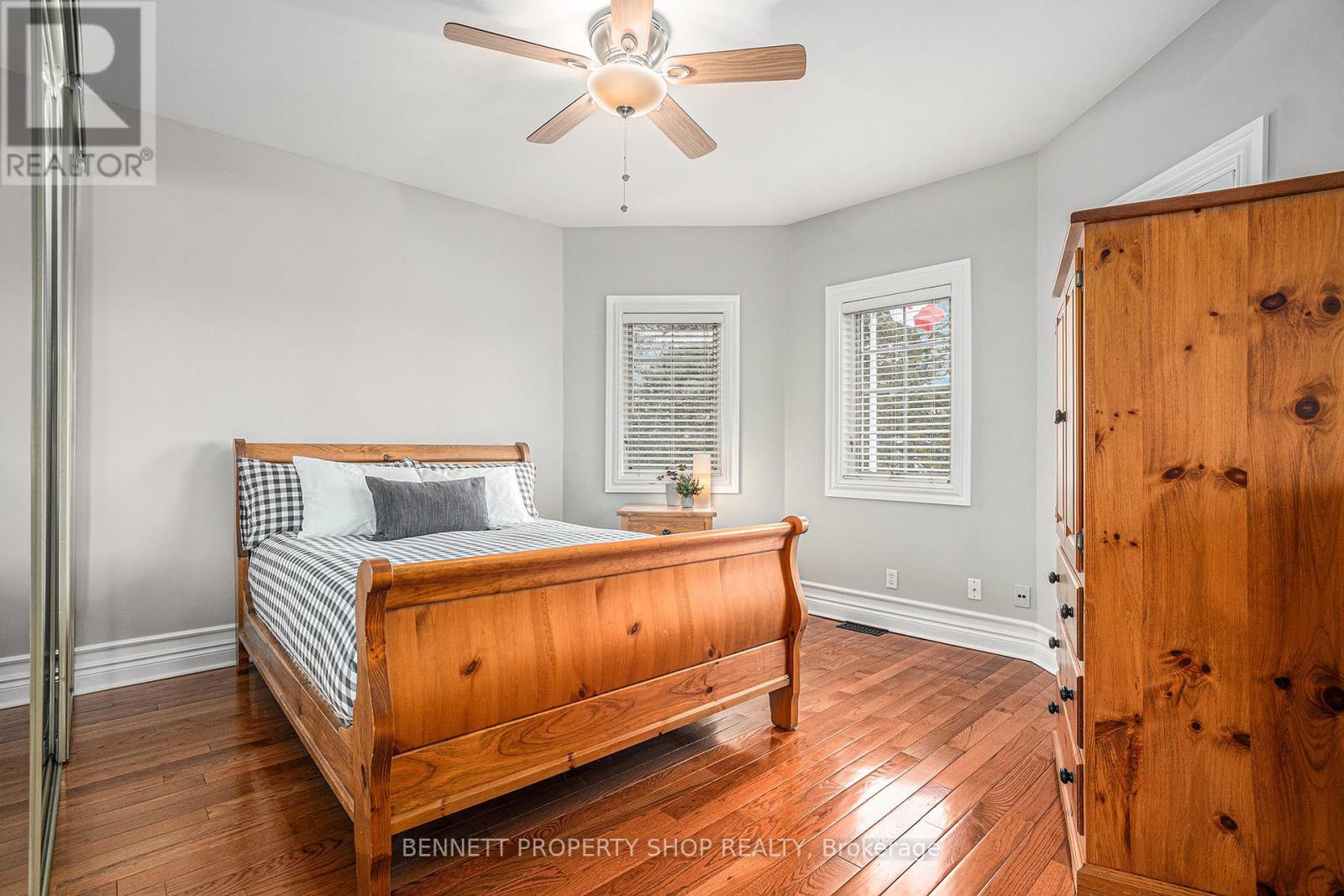 22 Ashwood Crescent